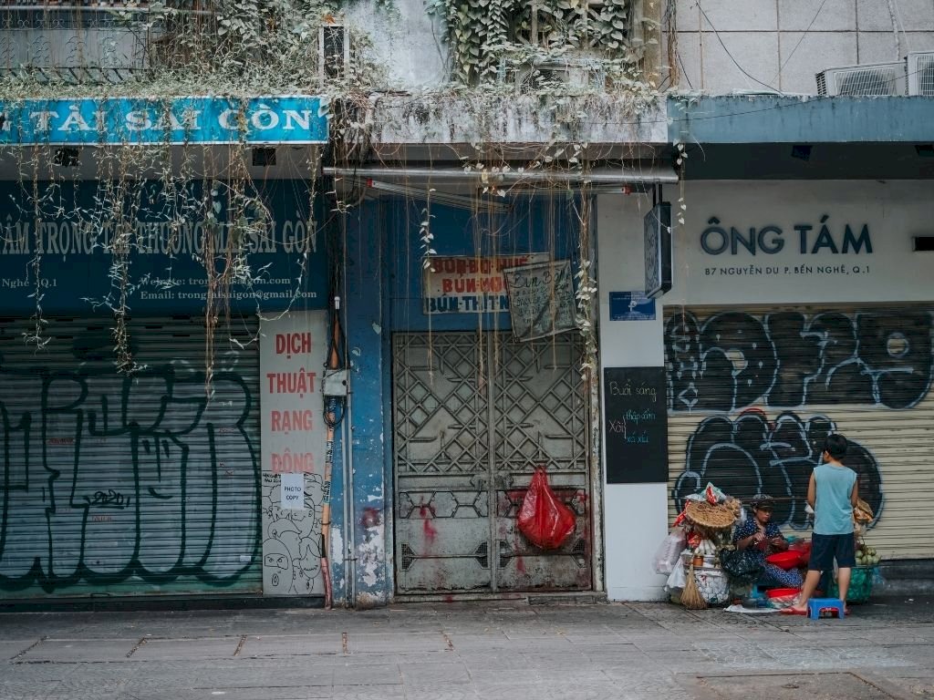 Siết tín dụng tác động gì đến bất động sản?